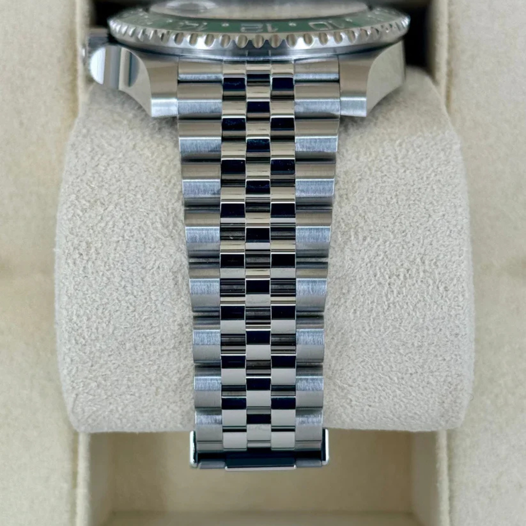 R. GMT-Master II Sprite