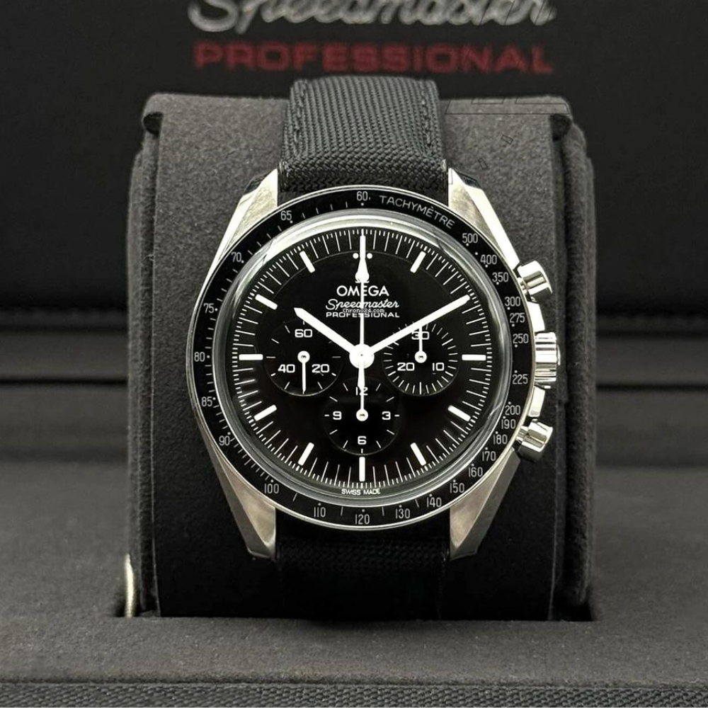 Speedmaster Professional Moonwatch 42mm — Sapphire Series